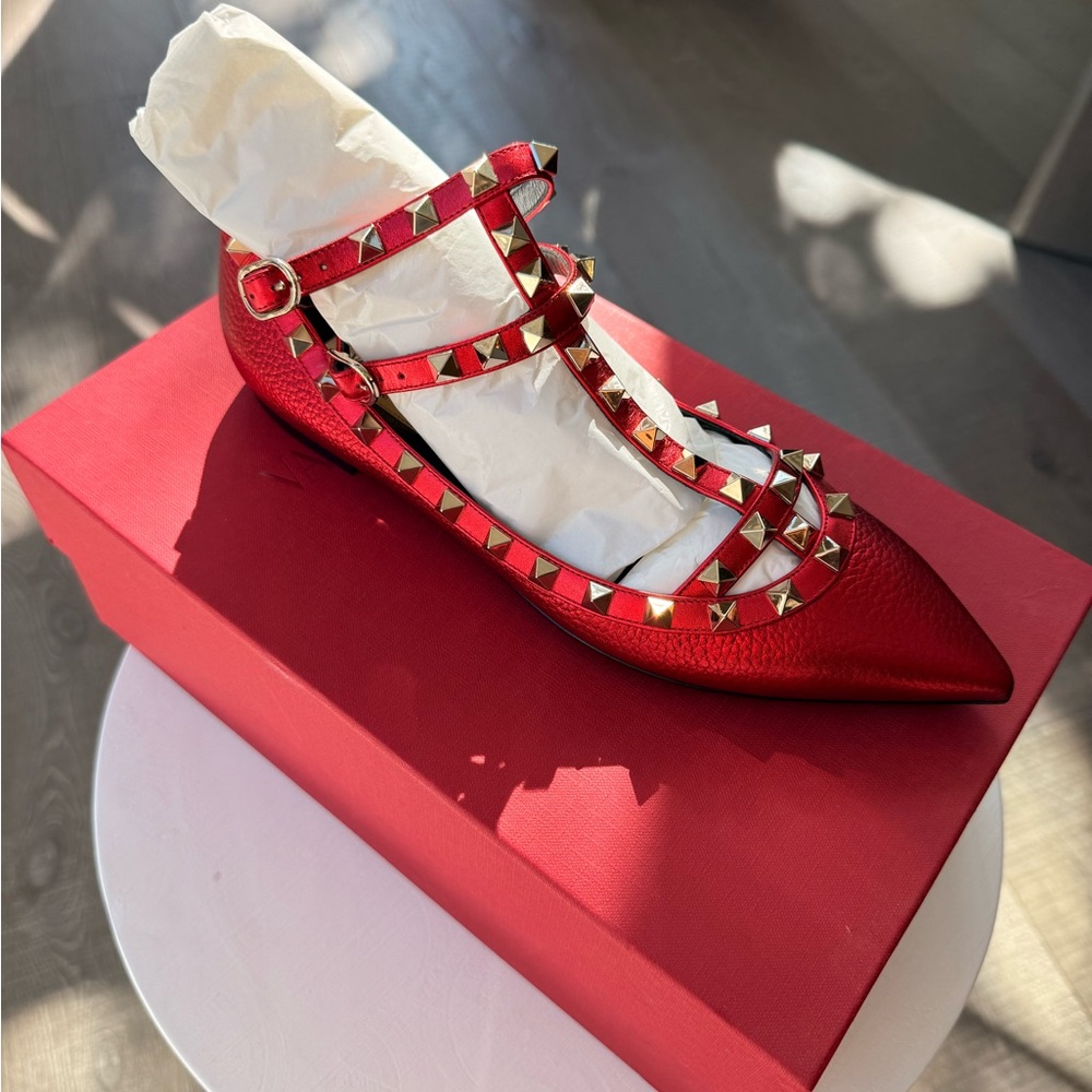 Valentino Garavani Red Rockstud Flats